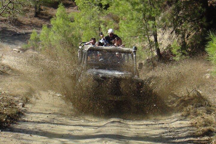 Jeep Safari äventyr i Köprülü Canyon med River Fun