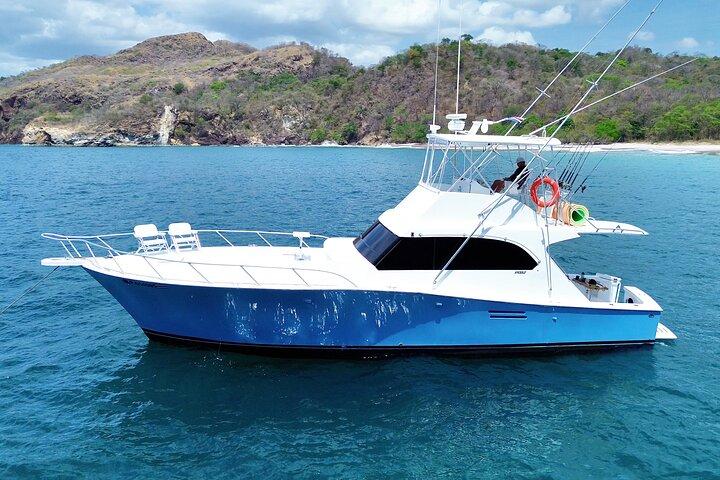 Privat charter Solnedgang Snorkling Fiskeri God mad Åben bar