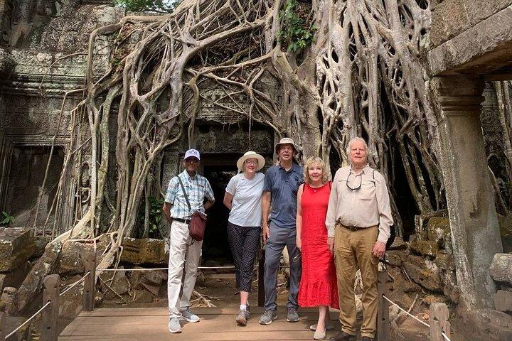Tour di Angkor Thom Ta Prohm e del tramonto ad Angkor Wat