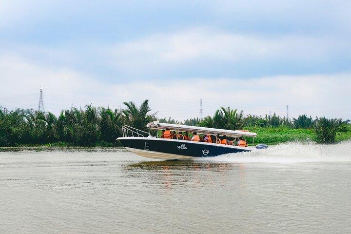 Cu Chi Tunnels & Delta del Mekong Giornata intera in motoscafo