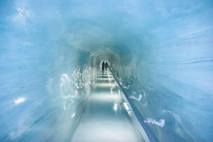 Privétour van Zürich naar de top van Europa Jungfraujoch en Bern