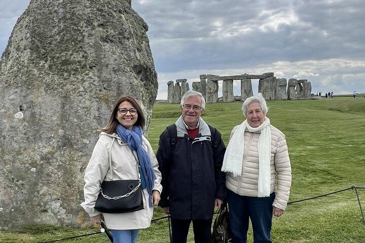 Castillo de Windsor y Stonehenge con chofer y guía