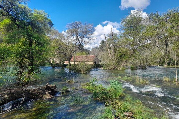 Cascadas de Krka y Skradin incl. boleto desde Zadar