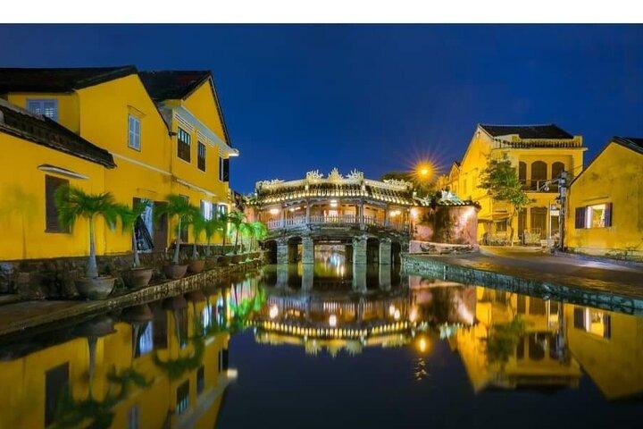 Hoi An Walking Tour, Sampan Boat Trip , Visite gastronomique de nuit