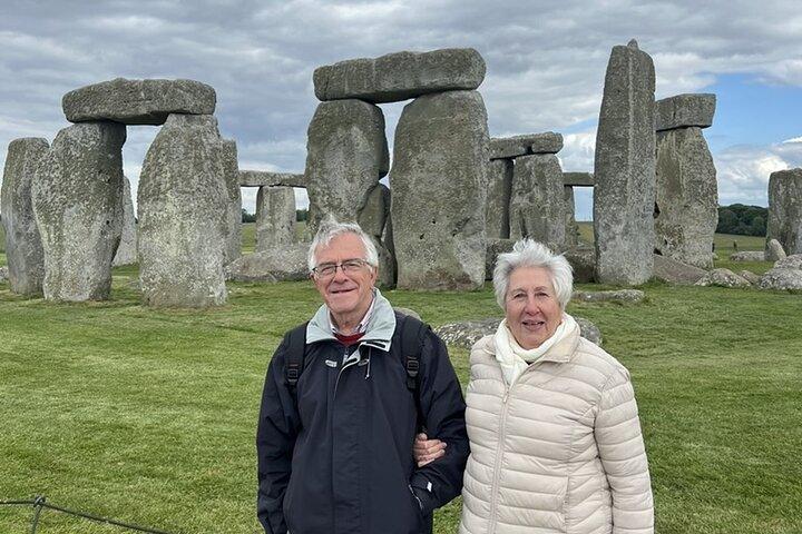 Stonehenge und Bath Privatauto mit Chauffeur und Guide