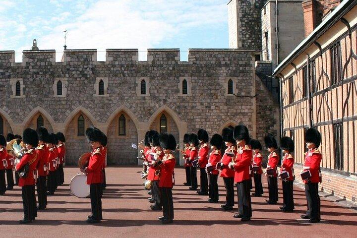 Visite privée du château de Stonehenge et Windsor