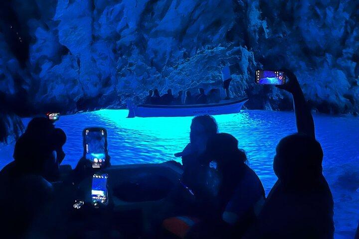 6 Island Hopping & Misteri blu: Tour condiviso da Spalato