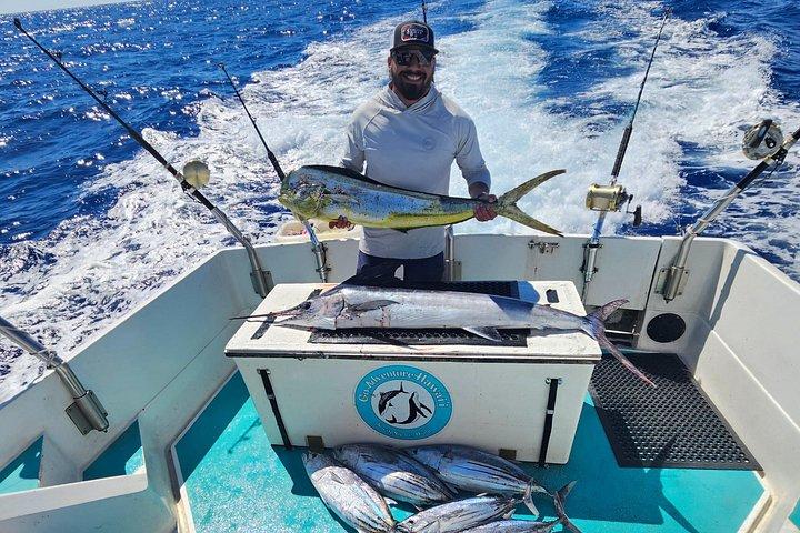 オアフ島ノースショアでの深海釣り