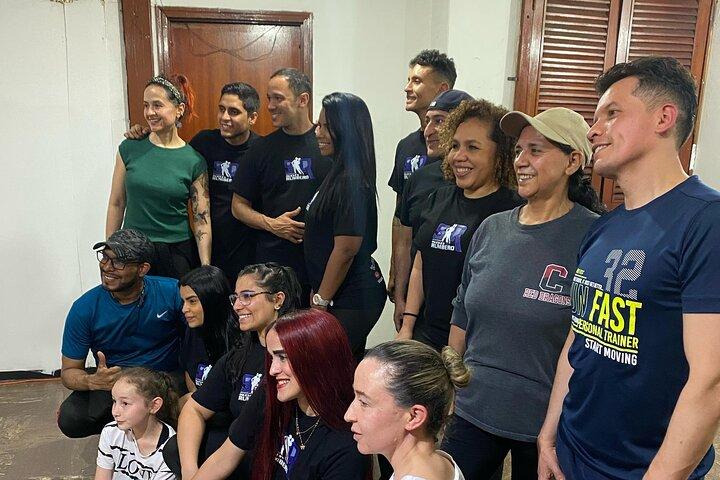 Learn to dance salsa in a group class in Bogotá
