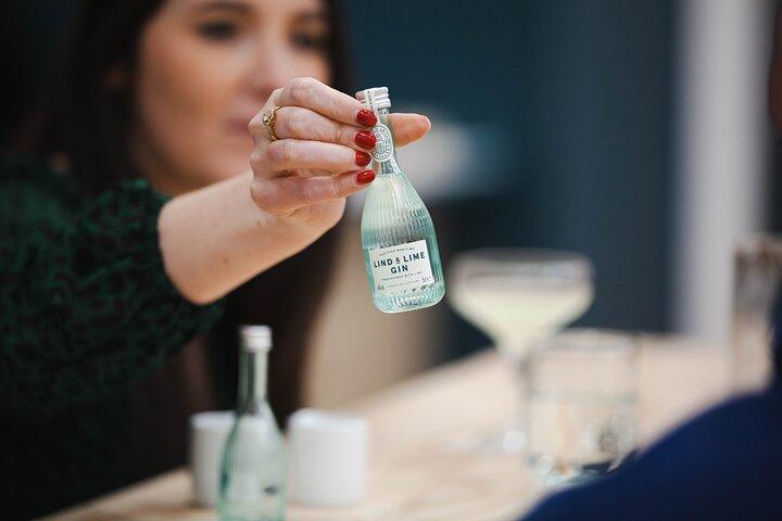 Visita e degustação da Lind and Lime Gin Distillery