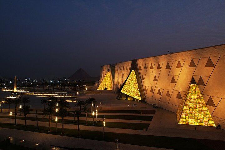 Grand Egyptian Museum och Snow Park Utforska Kairo annorlunda