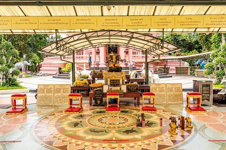 バンコク: エラワン博物館入場券（送迎付き）