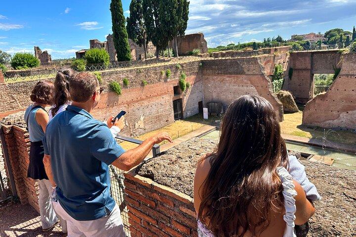 Colosseum, Roman Forum and Emperors' Palace Private Guided Tour