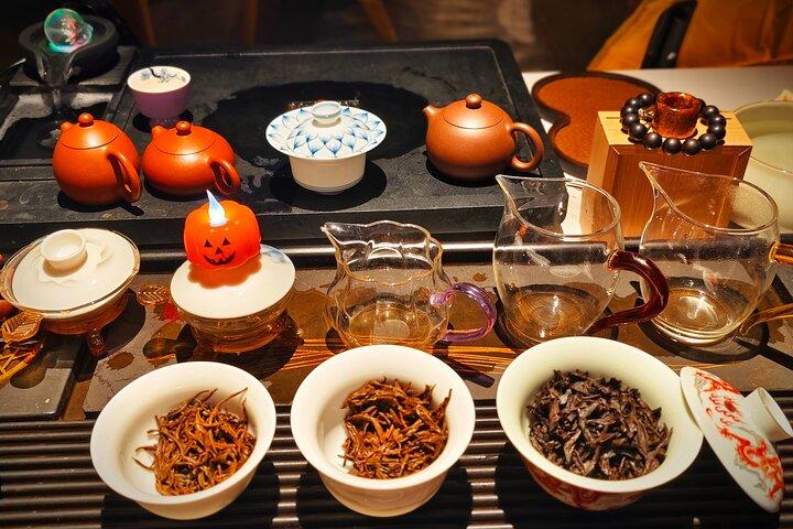 Shanghai Entdecken Sie die Kunst der chinesischen Teekultur