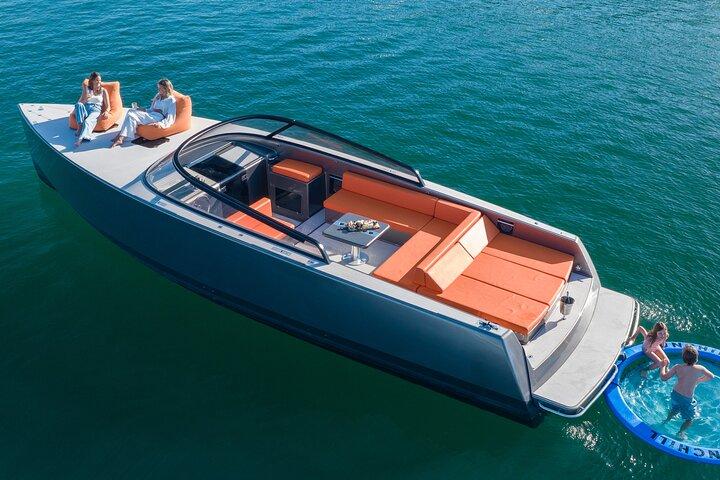Privat 2 timers Newport Beach 42ft eksotiske yacht krydstogt! (MON-THUR)