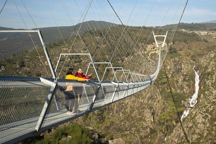 Vanaf de hangbrug van Porto 516 Arouca en Passadiços do Paiva
