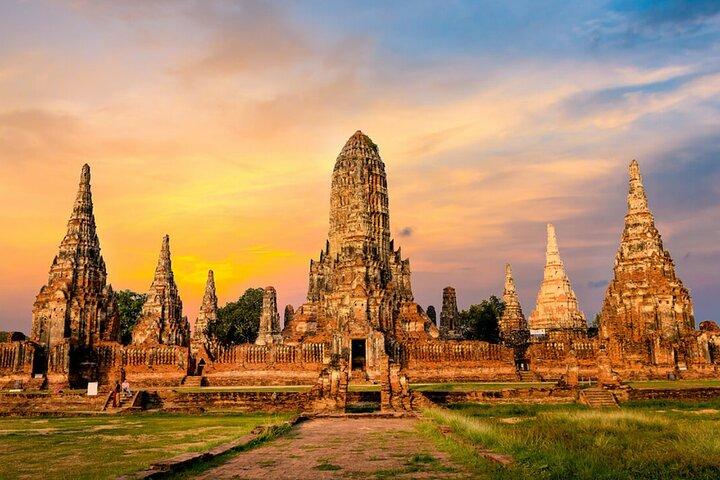 Excursión a los templos de Ayutthaya desde Bangkok con crucero por el río Grand Pearl