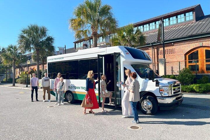 Excursão de um dia na plantação de Magnolia com transporte