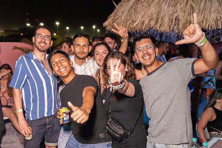 Kneipentour am Samstagabend in Santa Marta, Kolumbien