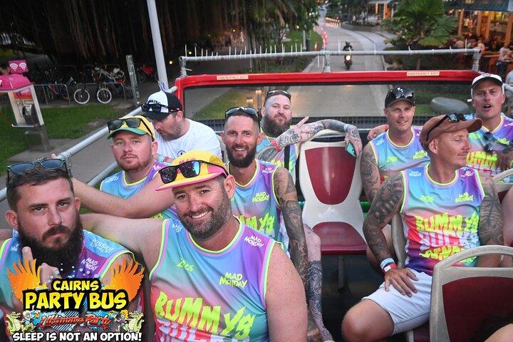 Cairns Party Bus Pub Crawl Night Out Erfahrung