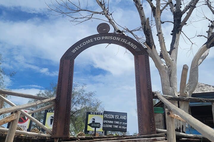 Stone Town Prison Island and Spice Tour