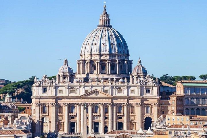 From Florence to Rome: Transfer with stops in Perugia and Orvieto