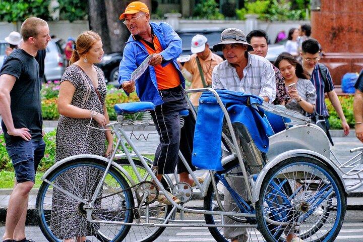 Tour en bicicleta por el Sena de París, entrada opcional al Louvre