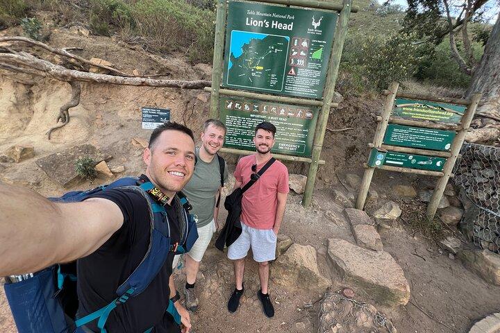 Cape Town: Table Mountain Hiking Tour With Pro Guide