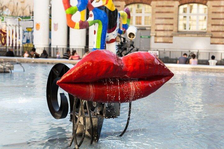 Le Marais Paris Self Guided Walking Tour