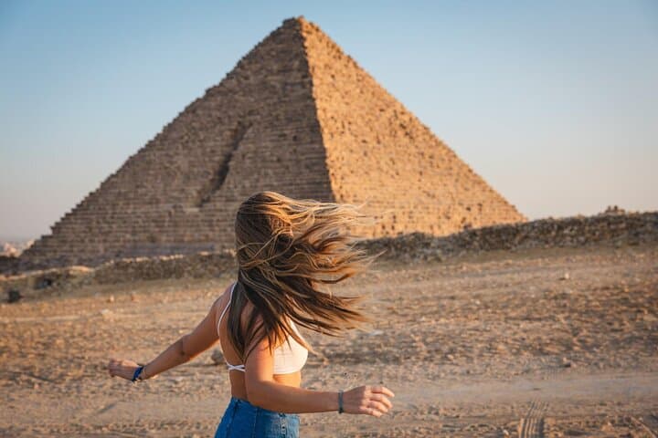 Private Half-Day Giza Pyramids & Sphinx with Egyptologist