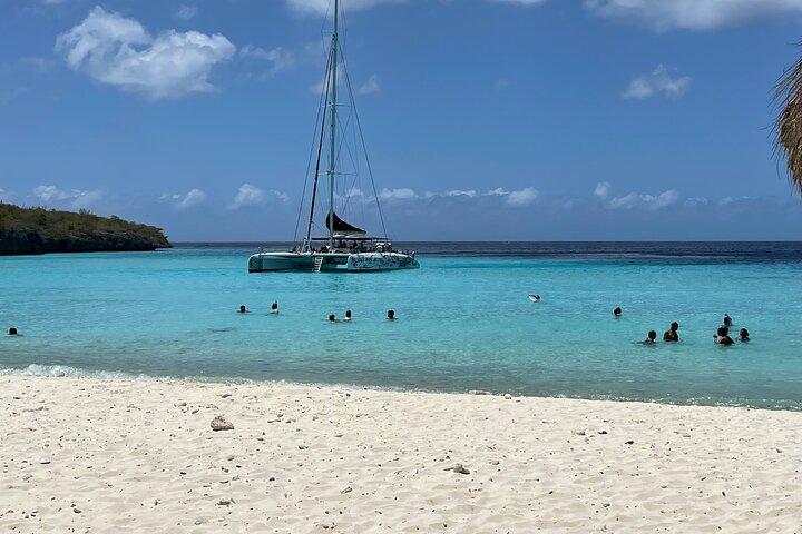 10 Sitzplätze Private Van Beach Hopping (AC) anpassbar