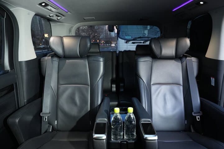 Tokyo to/from Haneda (HND): Private Van Transfer (One-Way)