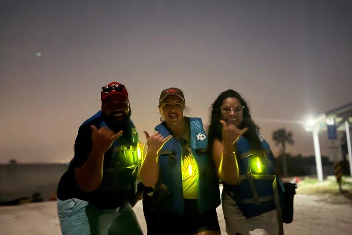 Sunset Kayaking mit Florida Bioluminescence Combo Tour | Transportkanal