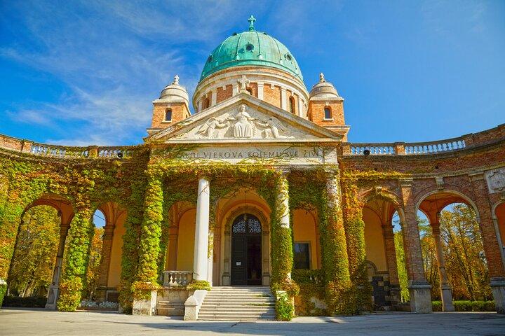 Transfert privé de Vienne à Zagreb avec 2h de visites
