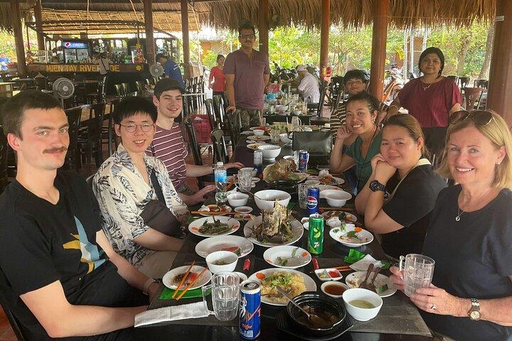 Cu Chi Tunnels & Mekong Delta Full Day Tour – Storia e vita fluviale