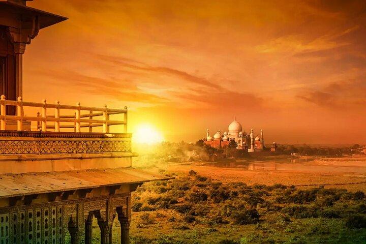 Skip the line-Taj Mahal dagstur med tog