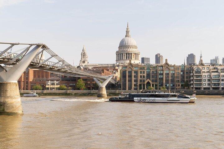 London River Story - Excursion privée d'une journée en bateau et sur terre