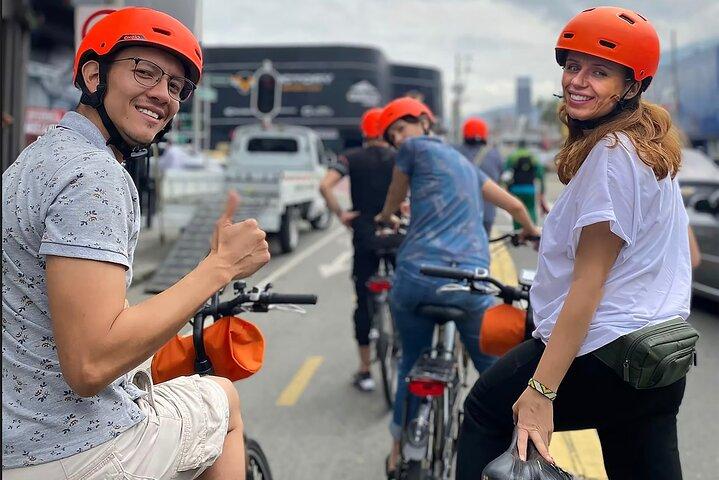 Warsaw Bike Tour: Cidade Velha e Centro da Cidade (1.5h ou 3h)