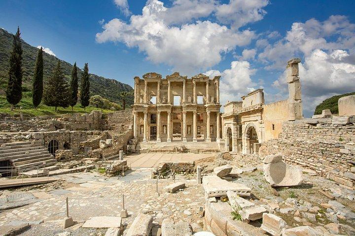 5-Day Pamukkale, Ephesus and Cappadocia Tour with Flights