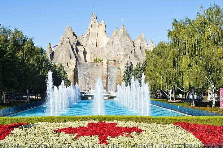 トロント発カナダ・ワンダーランド日帰りツアー