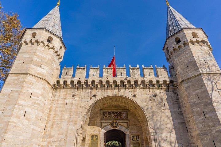 6 Days Turkey Tour: Istanbul, Pamukkale, Ephesus and Cappadocia