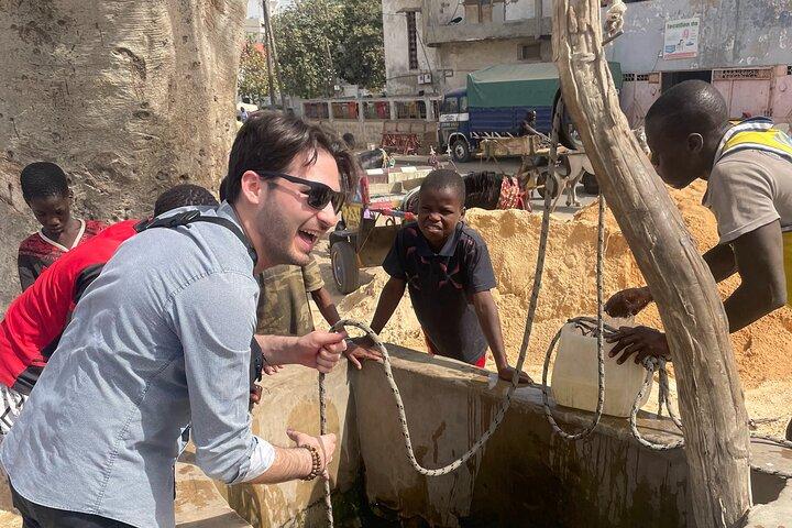 Tour privado de día completo en Dakar: muévete, come, actúa como un local