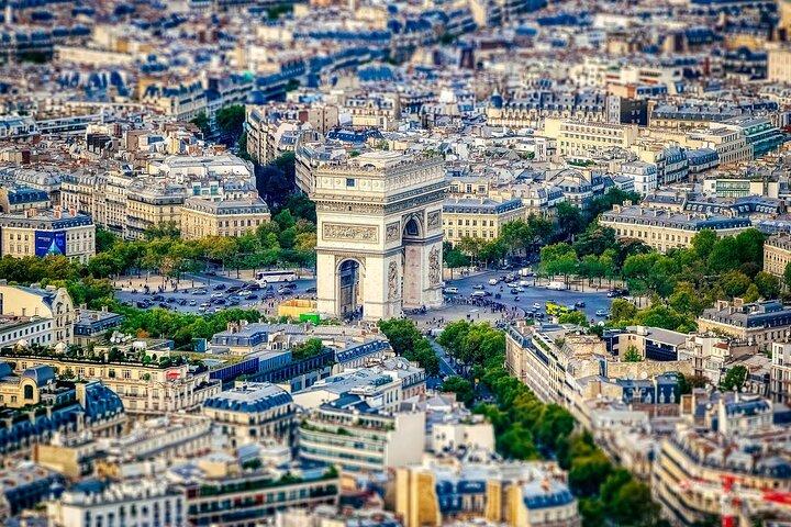 Fuga parigina da Le Havre alla Città della Luce