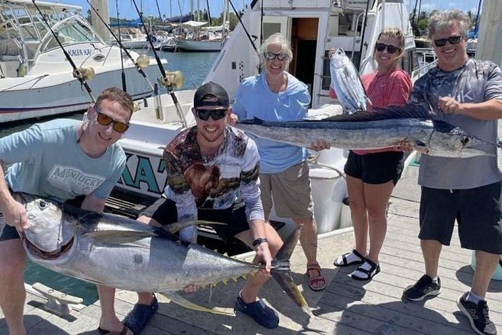 オアフ島ノースショアでの深海釣り