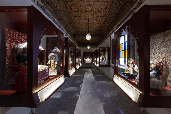 Visita ao Museu da elegância marroquina e chá no terraço