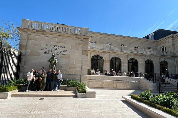 Tour de um dia em Champagne com almoço e degustação