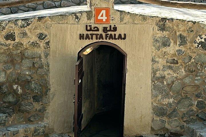 Hatta City Tour Dam Hills Park Mountains Kayak Pvt 1-6 Personen