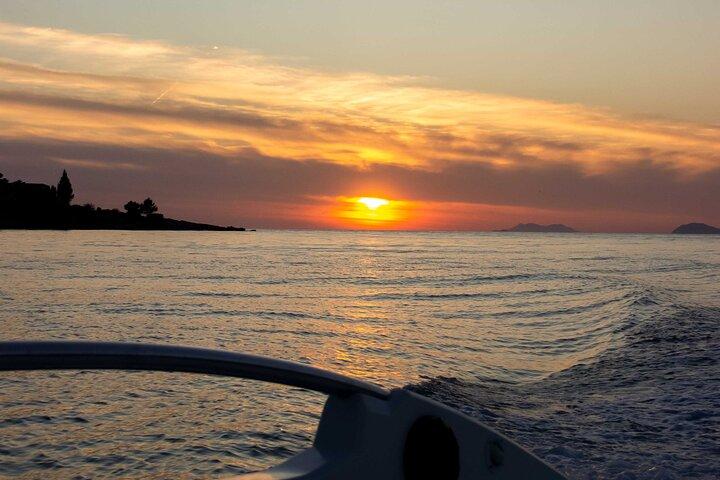 Crucero romántico con bebidas y salpicaduras frías