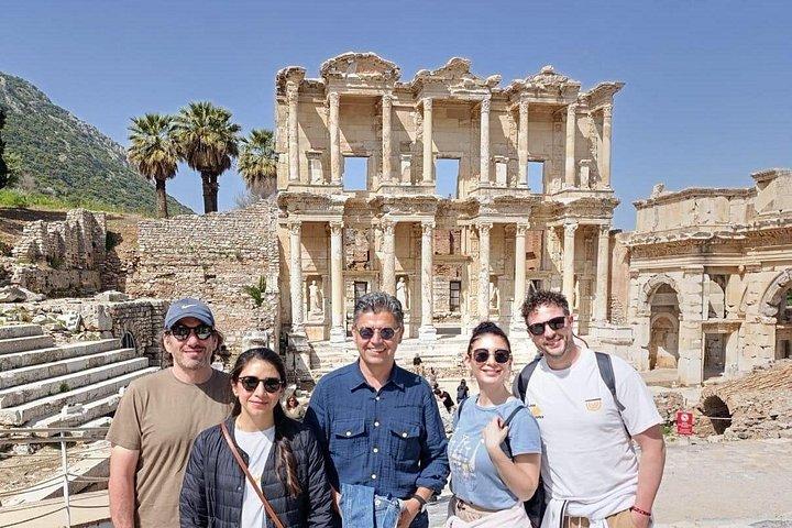 8-Day Wonders of Turkey: Istanbul, Cappadocia, Pamukkale, Ephesus