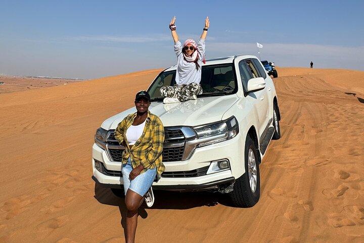 Dubai Desert Safari met 4x4-auto's, live barbecue, shows en nog veel meer